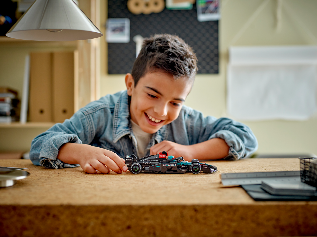 LEGO Speed Champions Mercedes-AMG F1 W15 Race Car 77244L