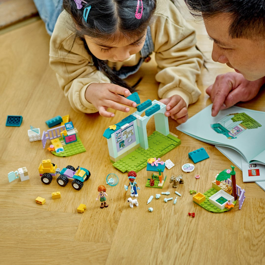 LEGO Friends Farm Animal Vet Clinic 42632L