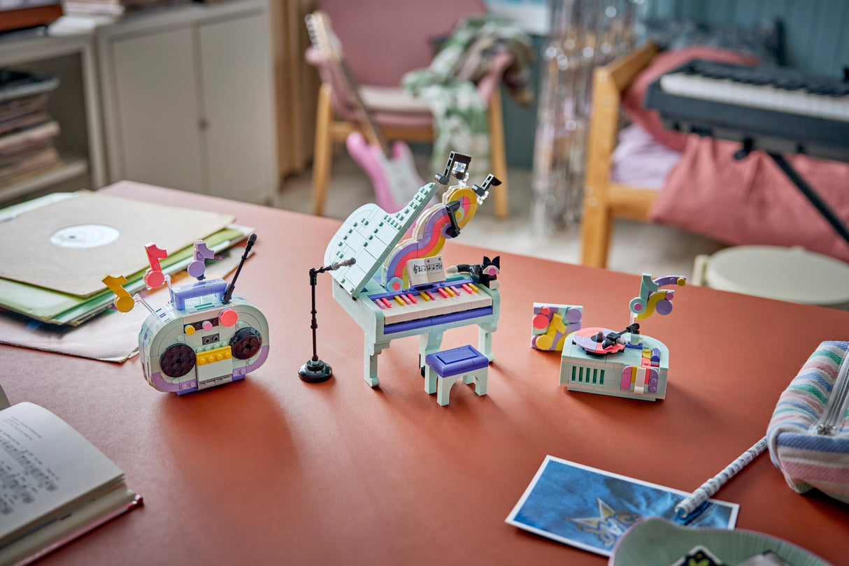 LEGO Creator Music Decor Piano with Cat 31392L