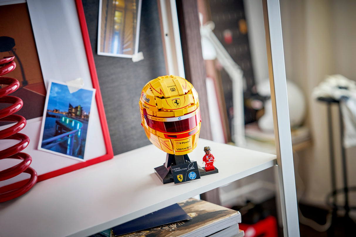 LEGO Editions Scuderia Ferrari HP Lewis Hamilton Helmet 43022L