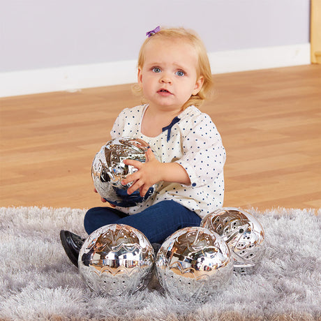 TTS Super Shiny Silver Sensory Balls 4pk EY06325B