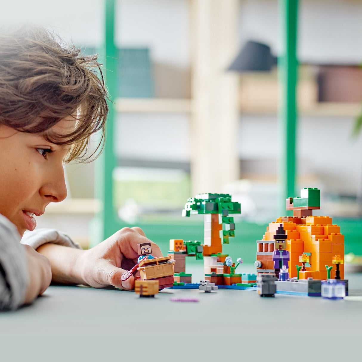 LEGO Minecraft The Pumpkin Farm 21248L