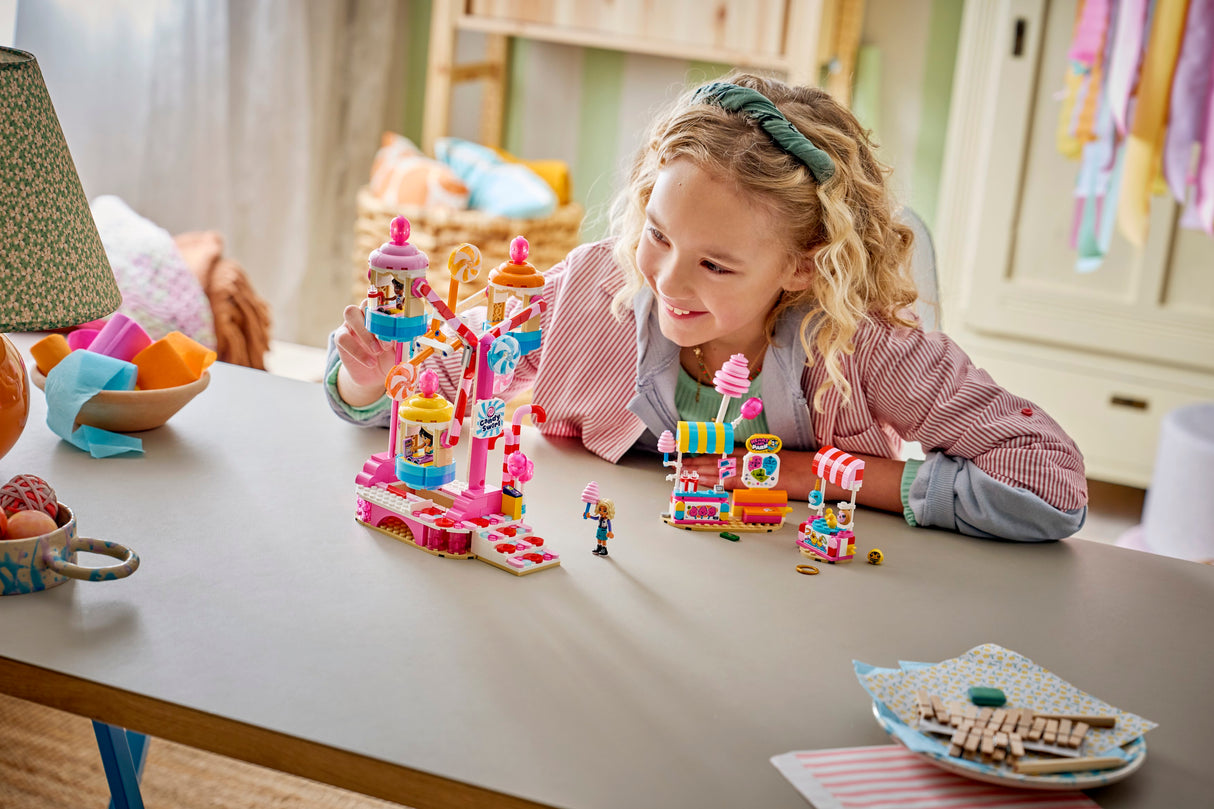 LEGO Friends Candy & Cupcake Ferris Wheel 42700L