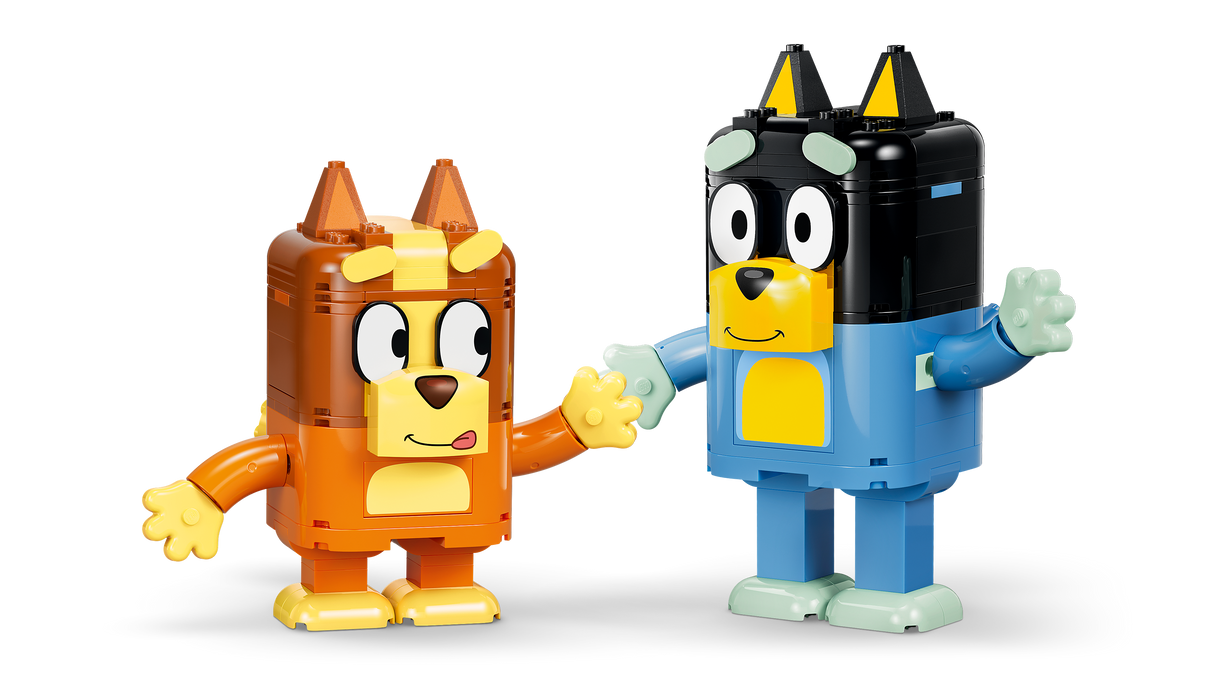LEGO Bluey Brick-Built Bluey Family 11217L