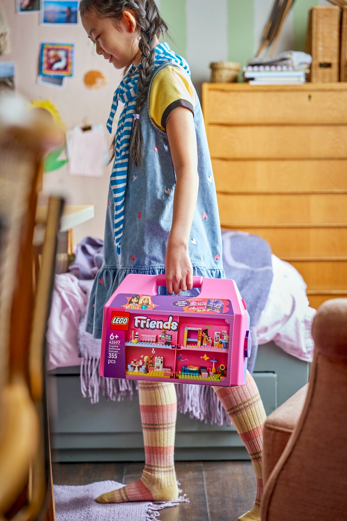 LEGO Friends reative Dollhouse Suitcase 42697L
