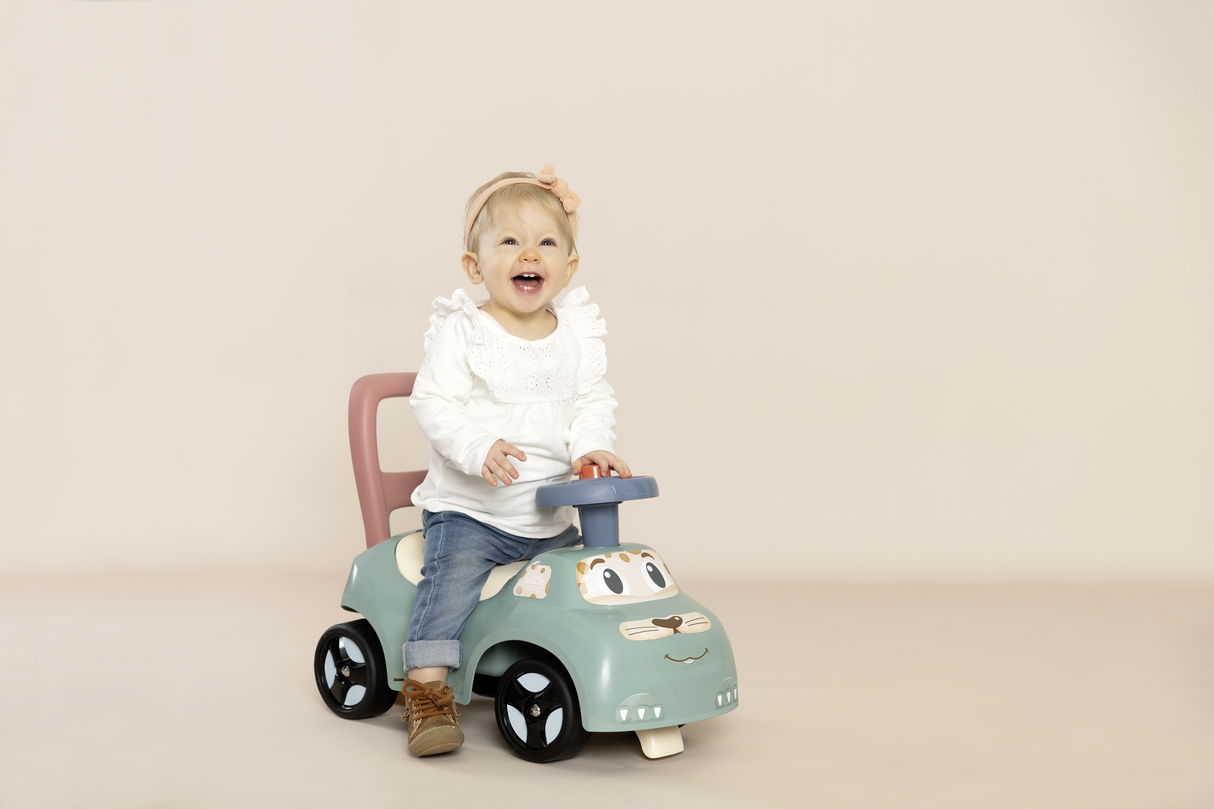 Smoby Auto Ride-On Little 140503S