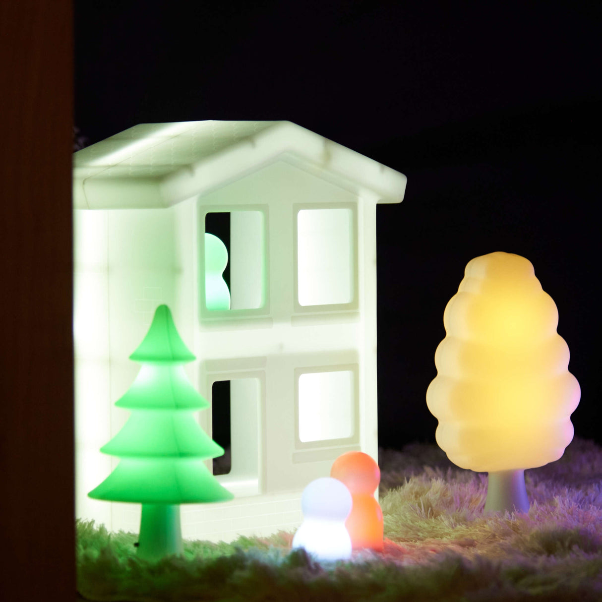 TTS Glow Houses 2pk EL11353B