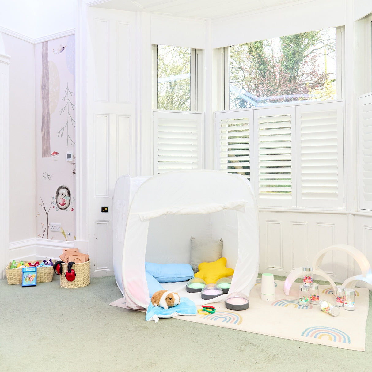TTS Mini Pop-Up Sensory Pod White SS47605B