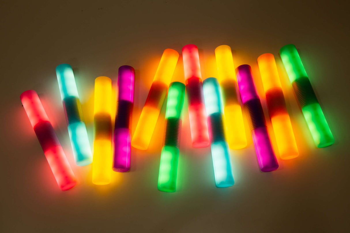 TTS Glow Cylinders 12pk EY11108B