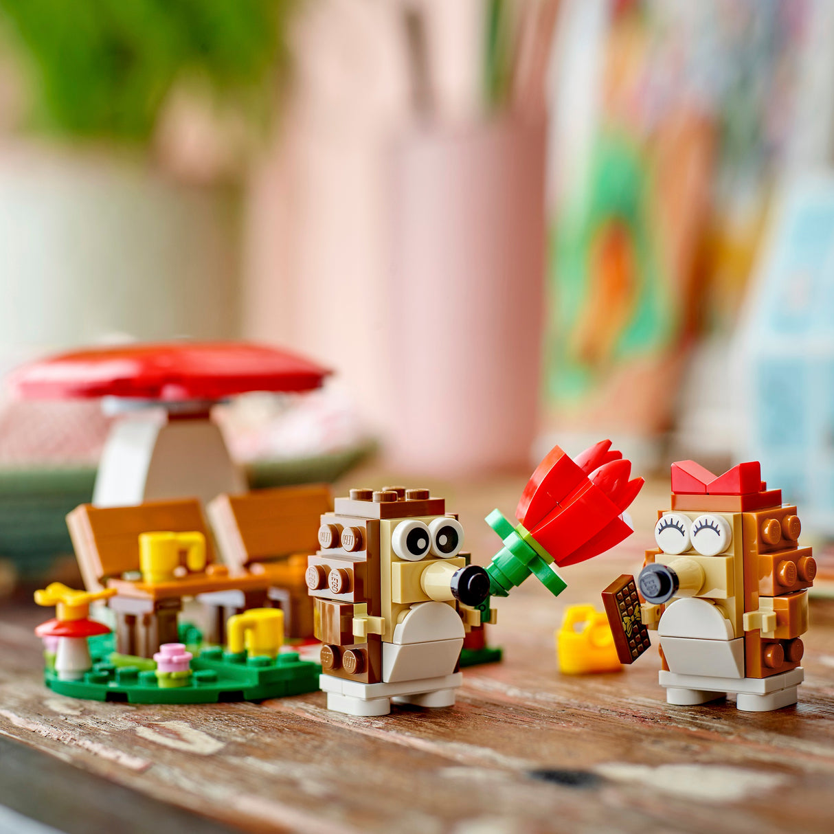 LEGO Icons Hedgehog Picnic Date 40711L