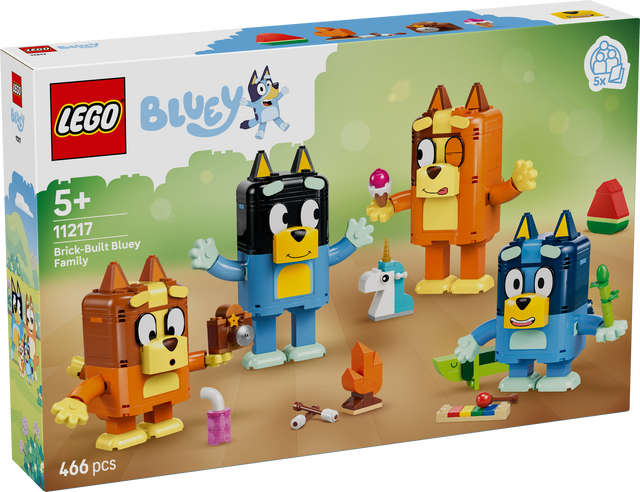LEGO Bluey Brick-Built Bluey Family 11217L