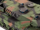 Revell plastic model Leopard 2 A6/A6M 1:72 03180R