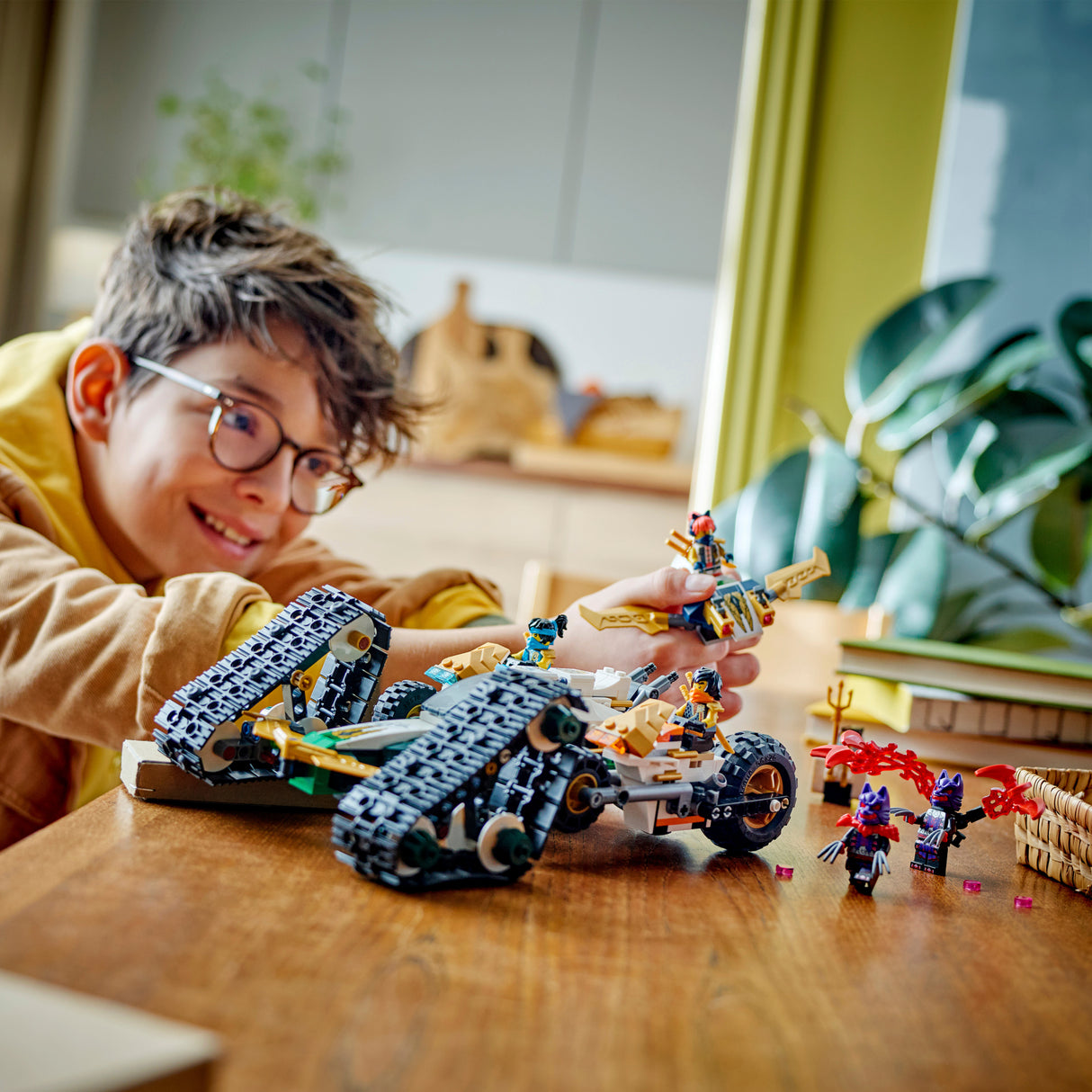 LEGO Ninjago The ninja team's combo vehicle 71820L
