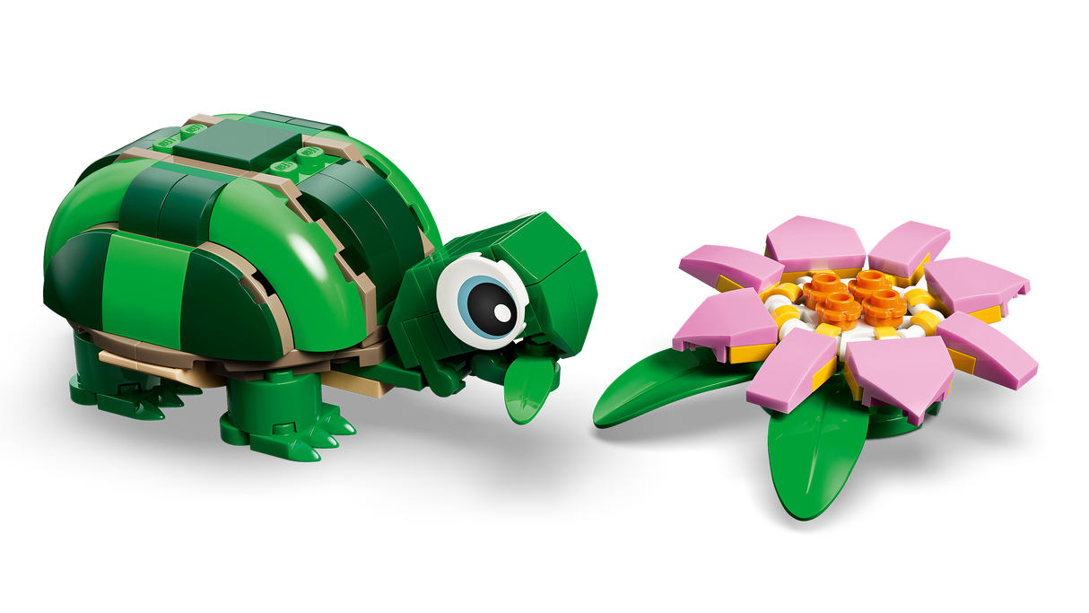 LEGO Creator Turtle with a Water Lily Flower 31377L