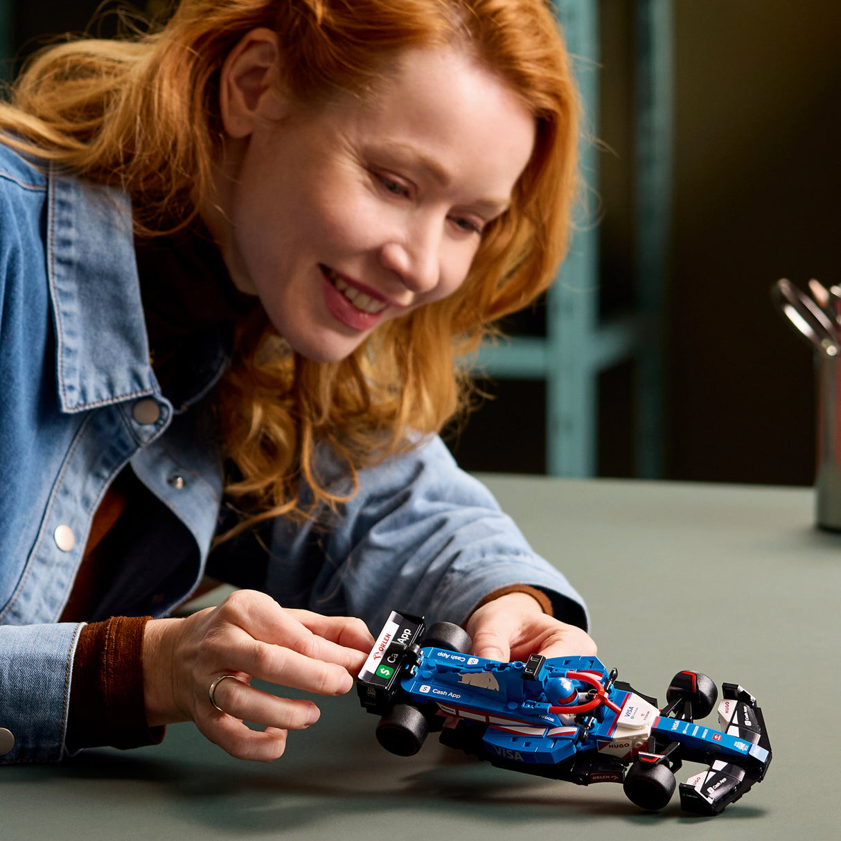 LEGO Speed Champions Visa Cash App RB VCARB 01 F1 Race Car 77246L