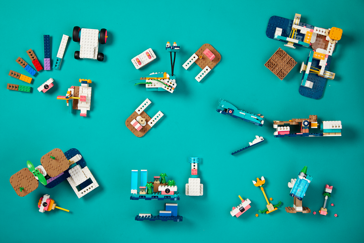 LEGO Education Science Kit: Year 7-9 45622L