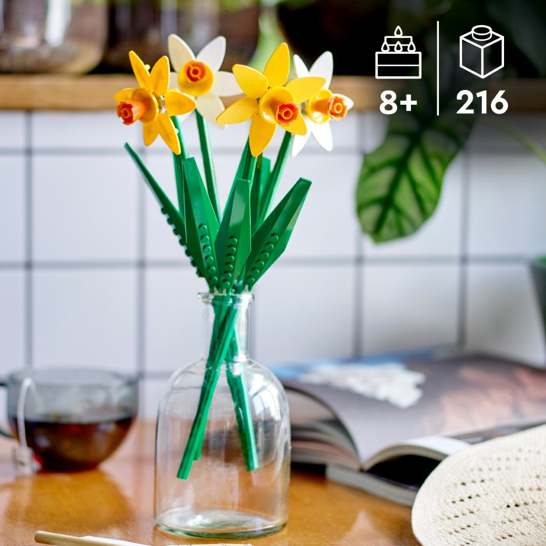 LEGO Daffodils 40747L