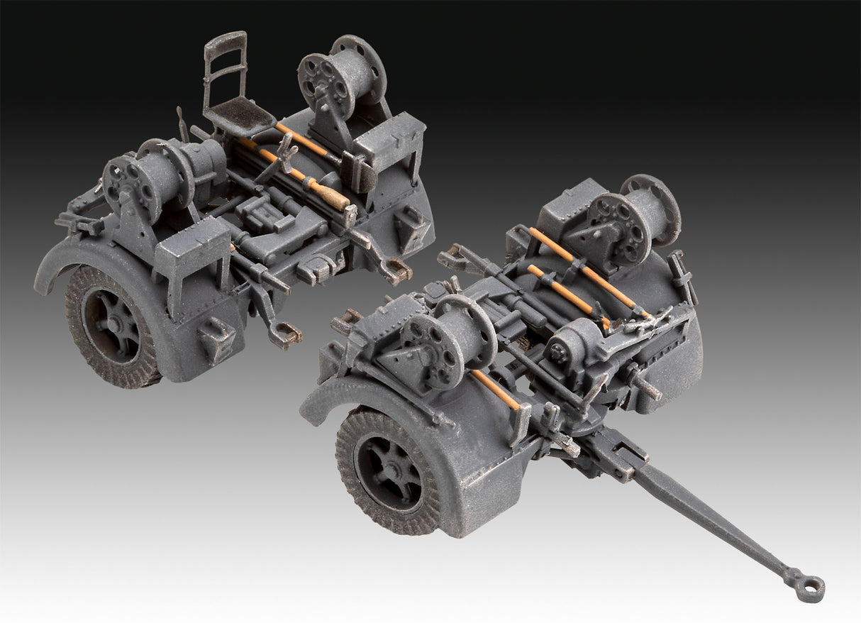 Revell Plastic Model 8,8 cm Flak 37 + Sd.Anh.202 1:72 03325R