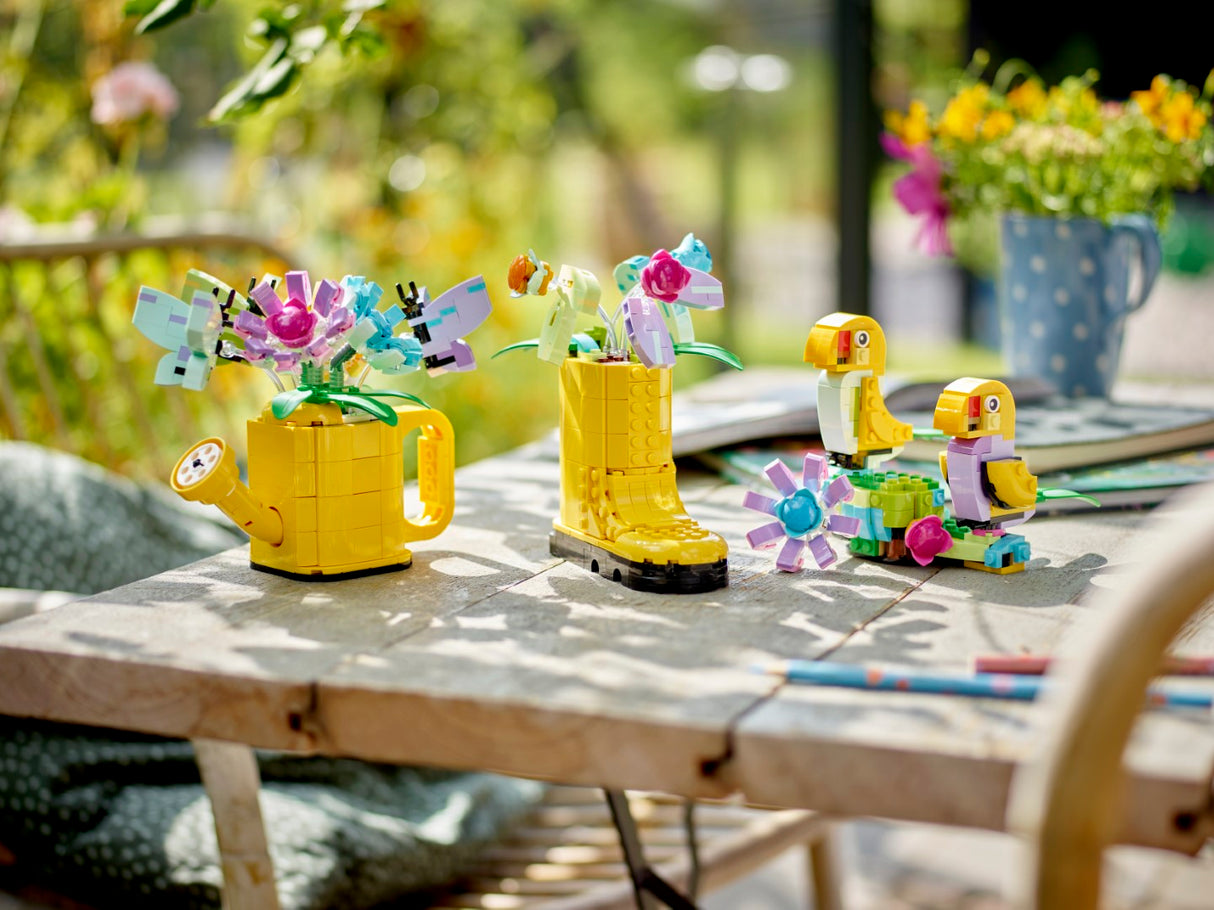 LEGO Creator Flowers in Watering Can 31149L